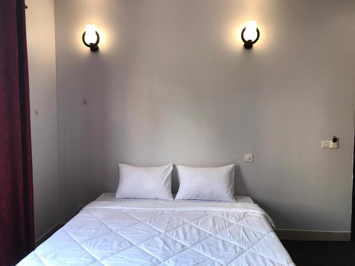 Violet Villa And Restro Сиемрип Экстерьер фото